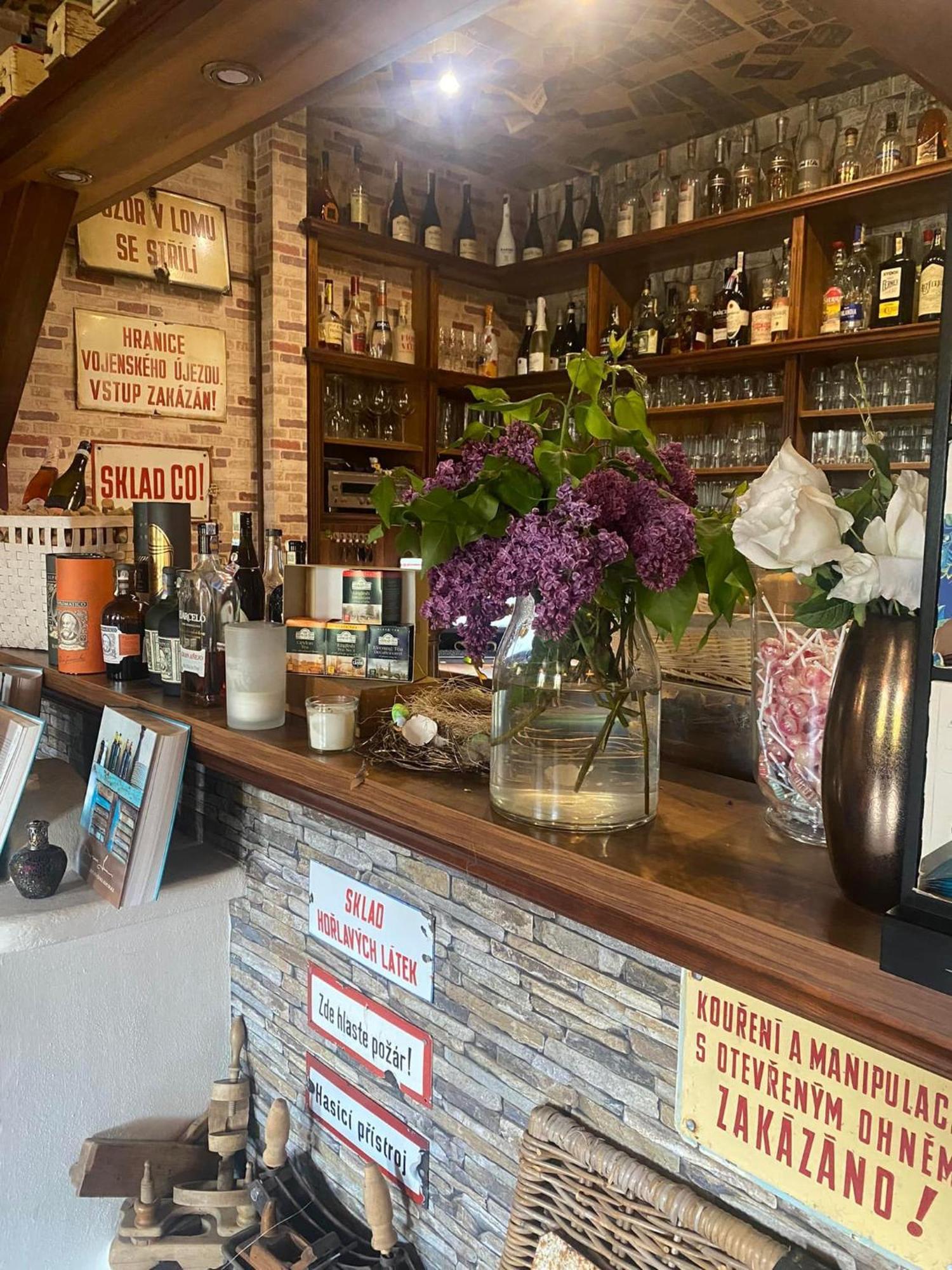 Restaurace Stara Lipa Hotel Česká Lípa Bagian luar foto