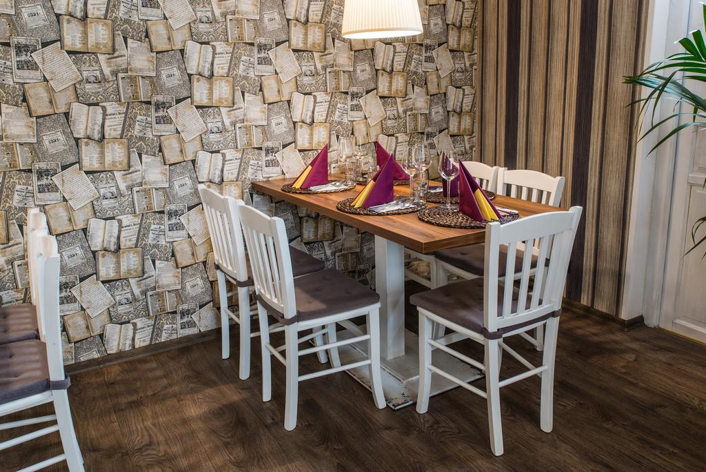 Restaurace Stara Lipa Hotel Česká Lípa Bagian luar foto
