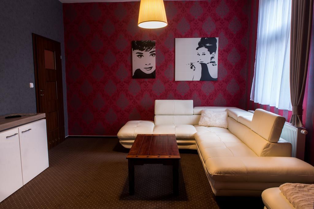 Restaurace Stara Lipa Hotel Česká Lípa Bagian luar foto